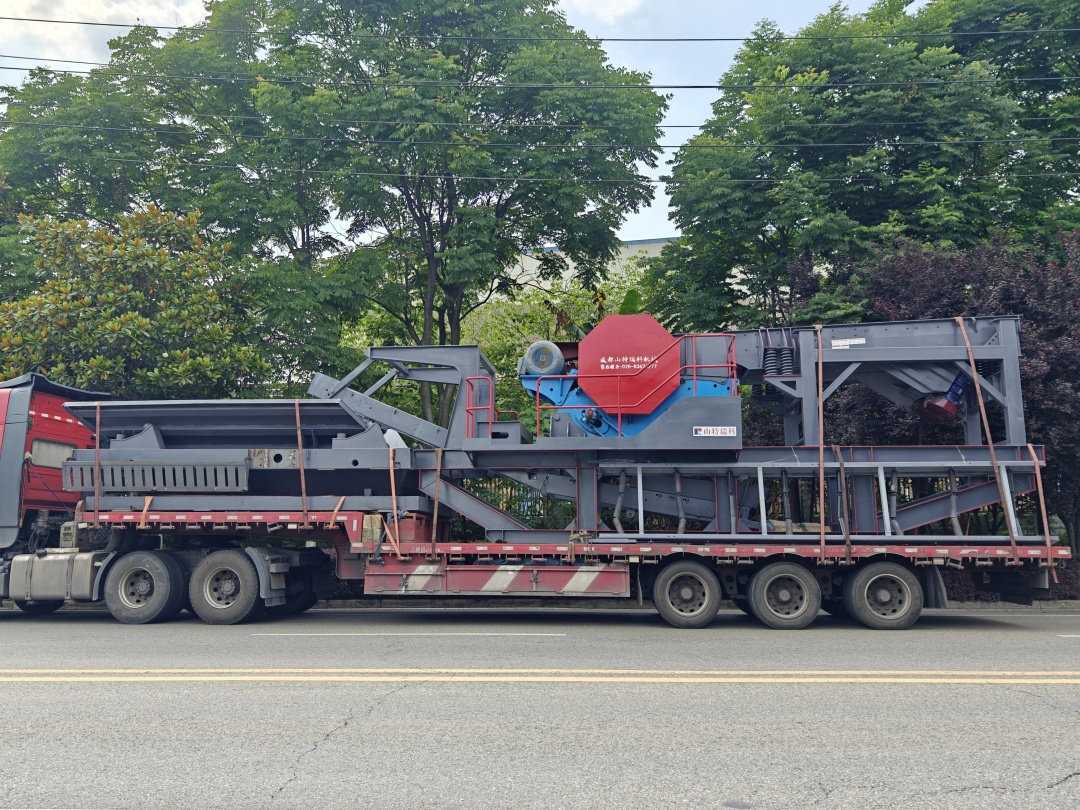 四川鄂式破碎机在矿山行业的作用与前景展望