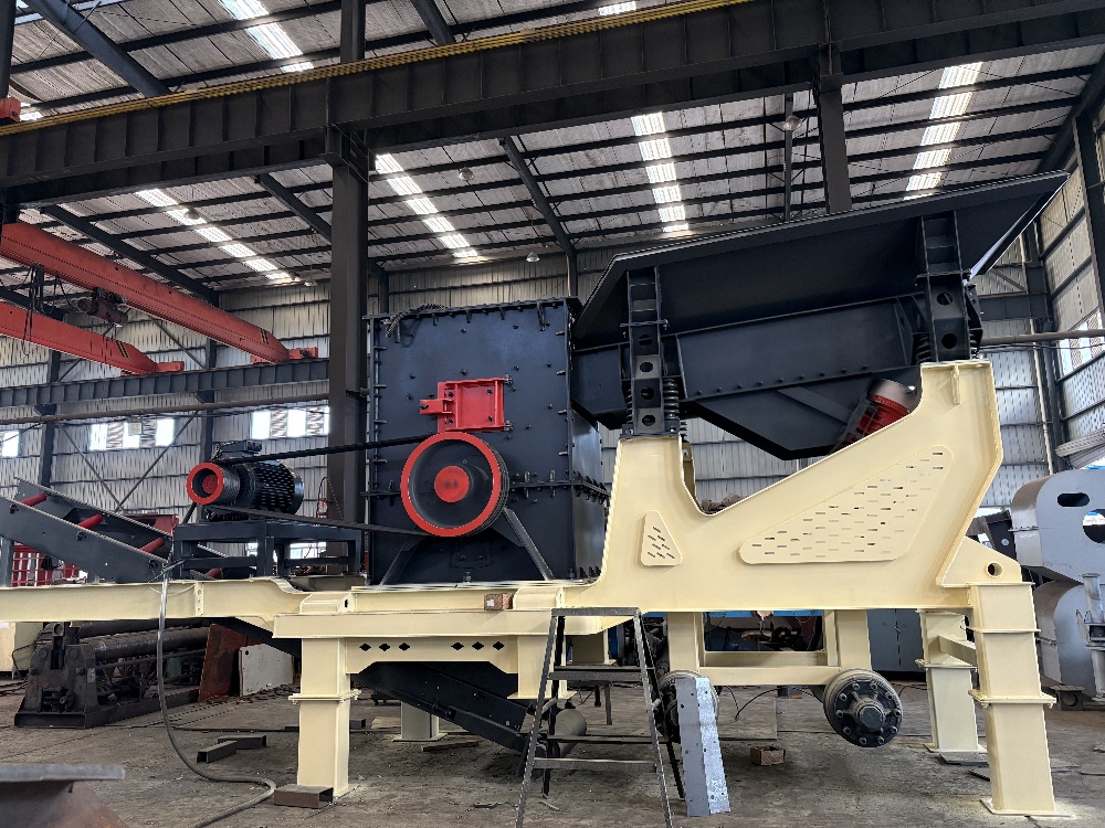 移动箱式破碎机